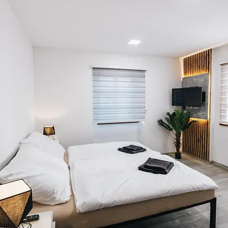 U Doskocilu Apartment Jindrichuv Hradec